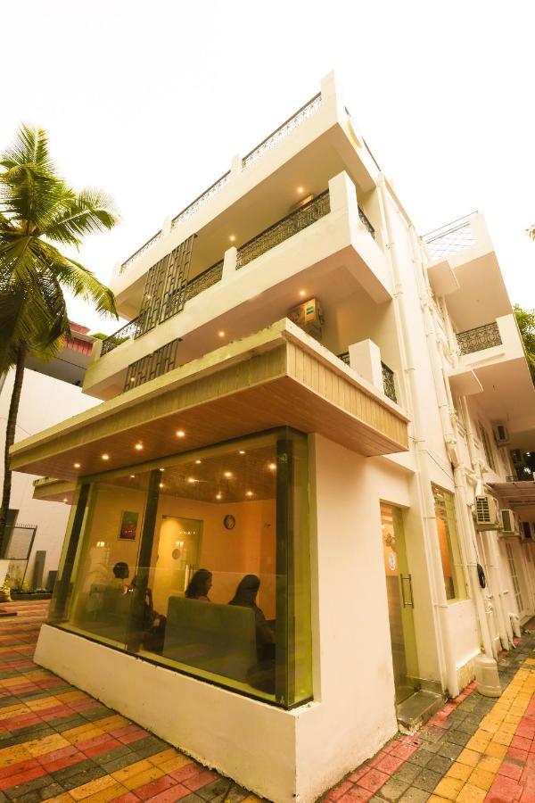 Coastal Pearl Hotel Miramar Panaji Εξωτερικό φωτογραφία