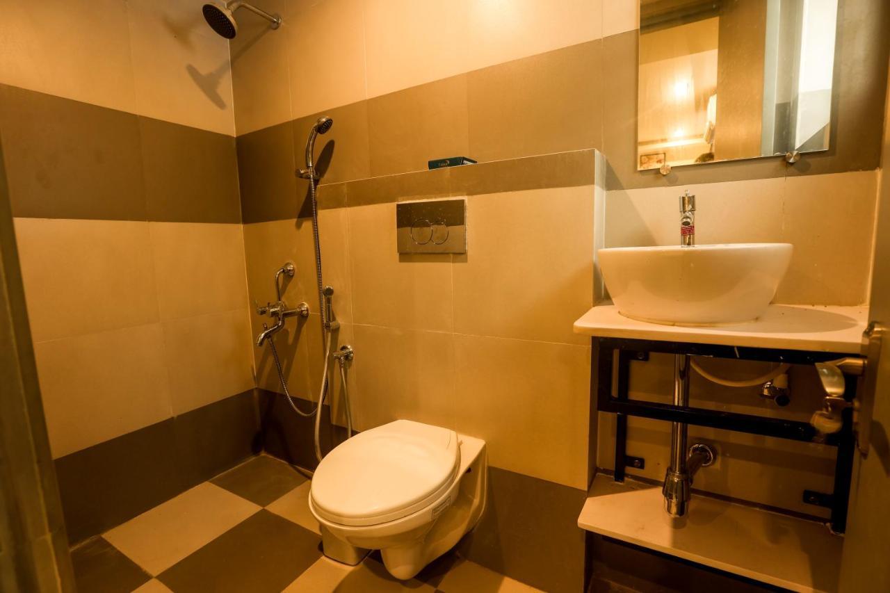 Coastal Pearl Hotel Miramar Panaji Εξωτερικό φωτογραφία